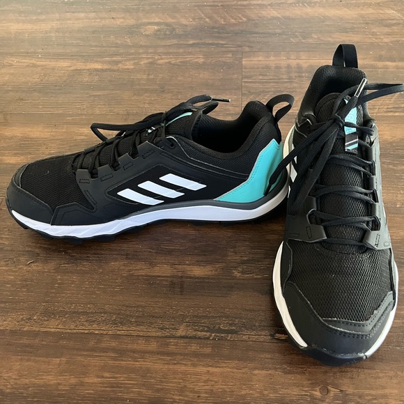 Adidas Terrex Agravic TR Trail Running Shoes Ladies Size 8.5 - Picture 3 of 10